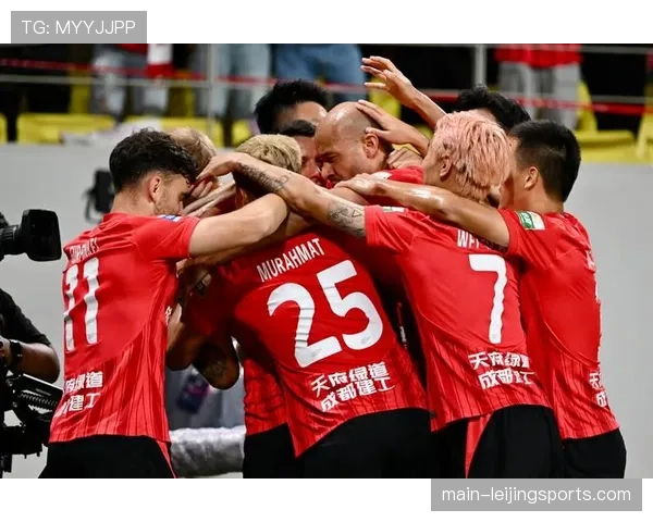 费利佩成都蓉城锋线支柱 面对三镇连续进球